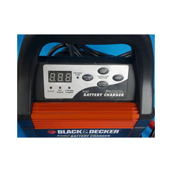 BLACK & DECKER VEC1087CBD バッテリー充電器